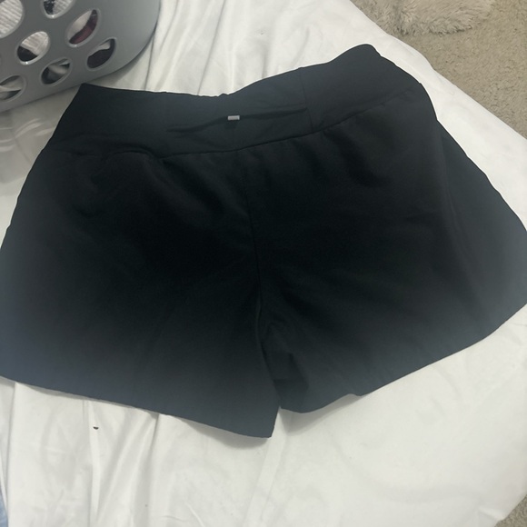 brain new nike shorts - Picture 1 of 2